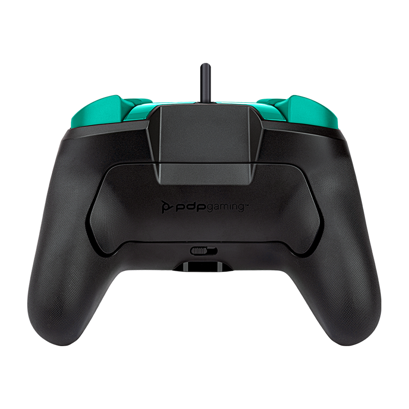 Pdp Faceoff Deluxe+ Wired Controller - Animal Crossing Edition Tom Nook For Nintendo Switch Nintendo
