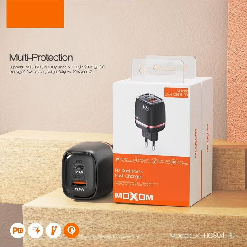 MOXOM PD Dual-Ports Fast Charger with PD Support - Black