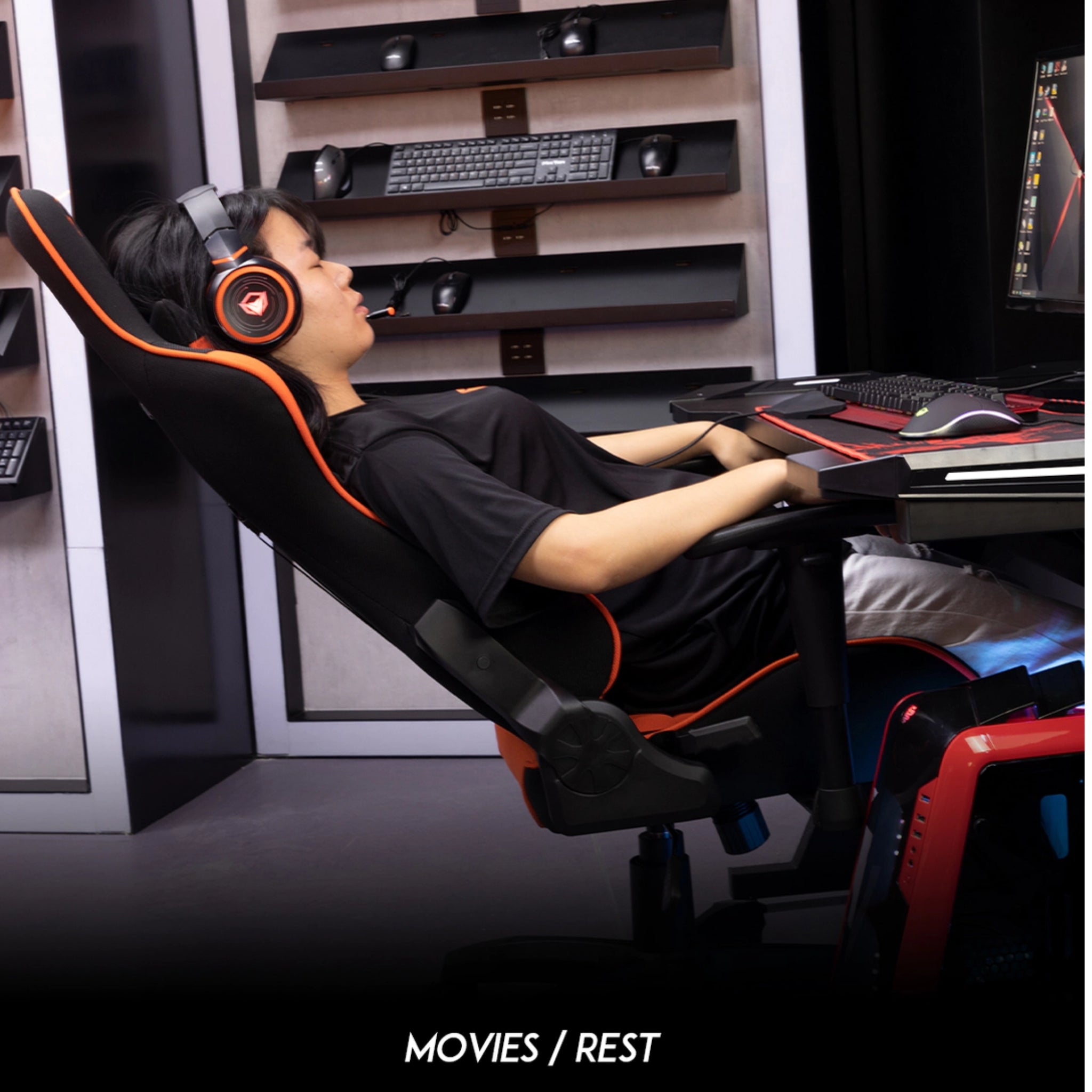Meetion Chr25 Gaming E-Sport Chair With Footrest - Black And Orange